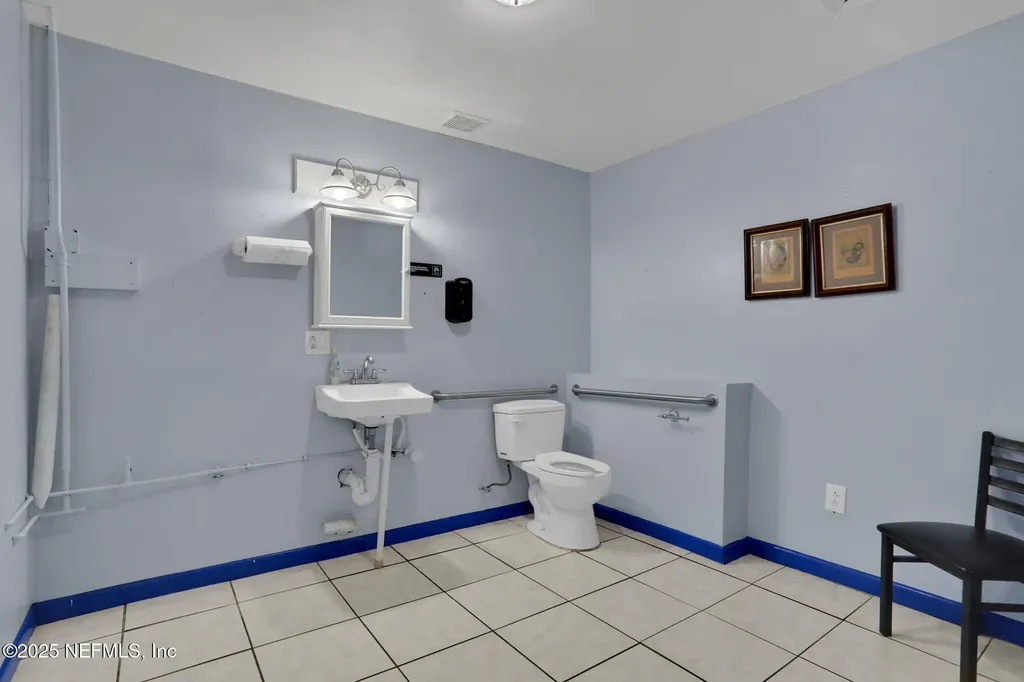 413 Elm Street Welaka FL 32193