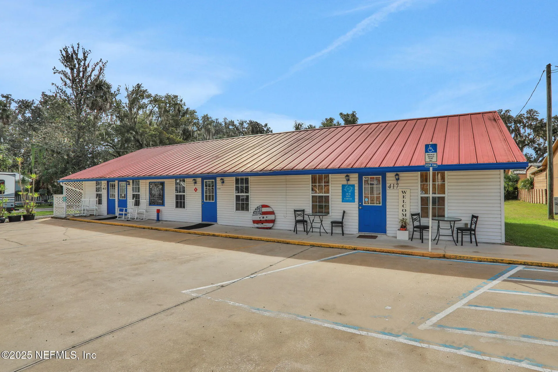 413 Elm Street Welaka FL 32193