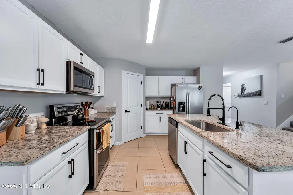 12384 Cherry Bluff Drive Jacksonville FL 32218