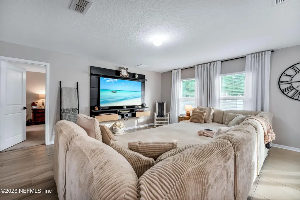 12384 Cherry Bluff Drive Jacksonville FL 32218