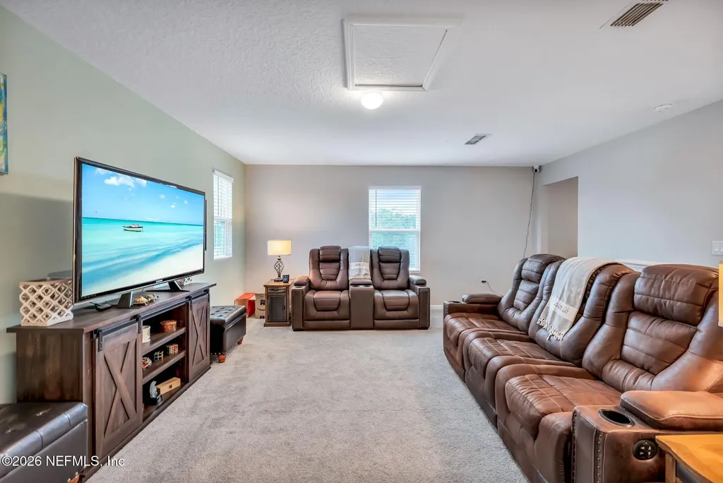 12384 Cherry Bluff Drive Jacksonville FL 32218