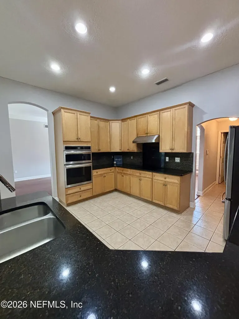 11827 Crusselle Drive Jacksonville FL 32223