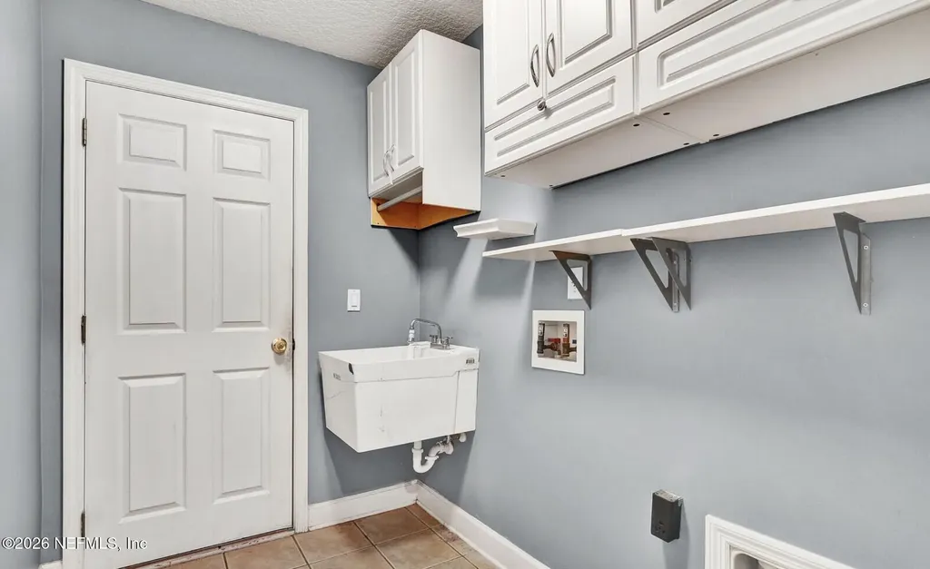 11827 Crusselle Drive Jacksonville FL 32223