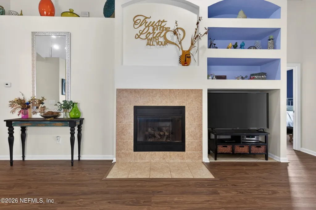 14816 Falling Waters Drive Jacksonville FL 32258