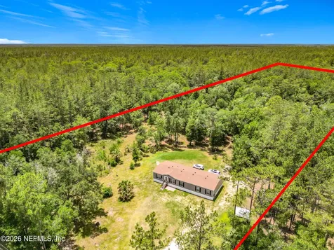 9622 NE 100th Avenue Fort Mccoy FL 32134