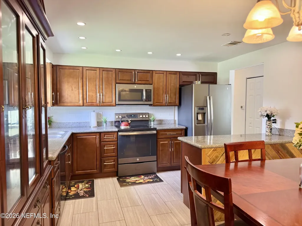 5155 Broken Arrow Drive N Jacksonville FL 32244