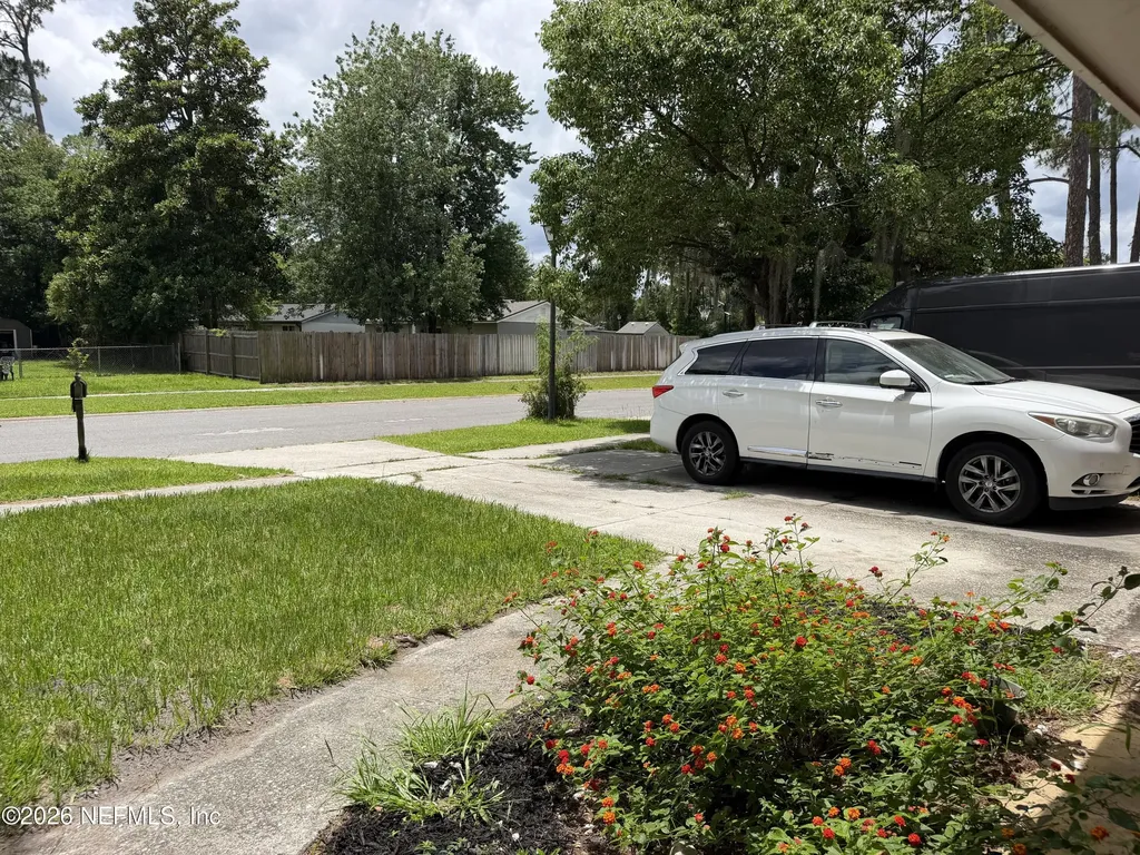 5155 Broken Arrow Drive N Jacksonville FL 32244