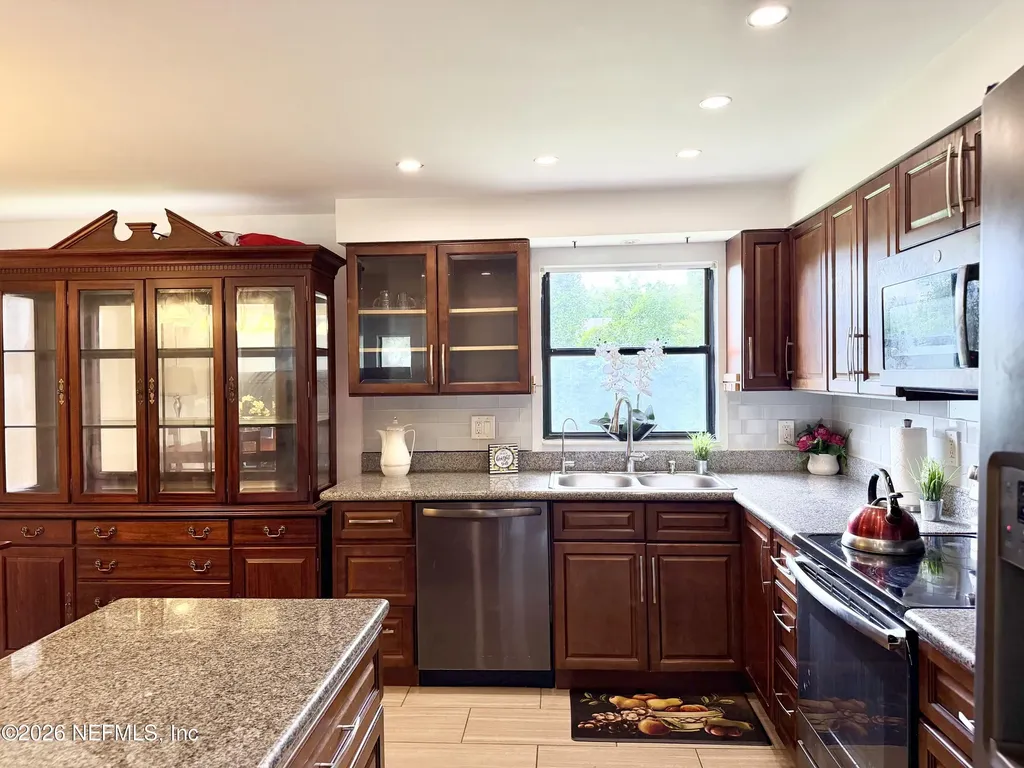 5155 Broken Arrow Drive N Jacksonville FL 32244