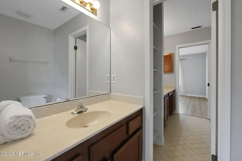 11112 Caroline Crest Drive Jacksonville FL 32225