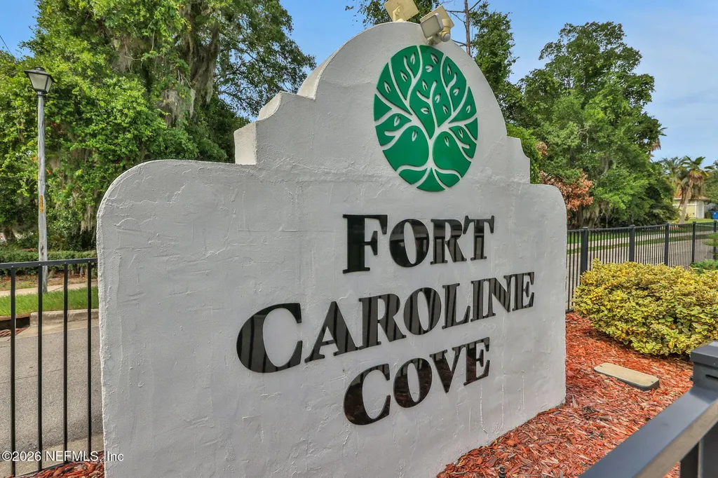 11112 Caroline Crest Drive Jacksonville FL 32225