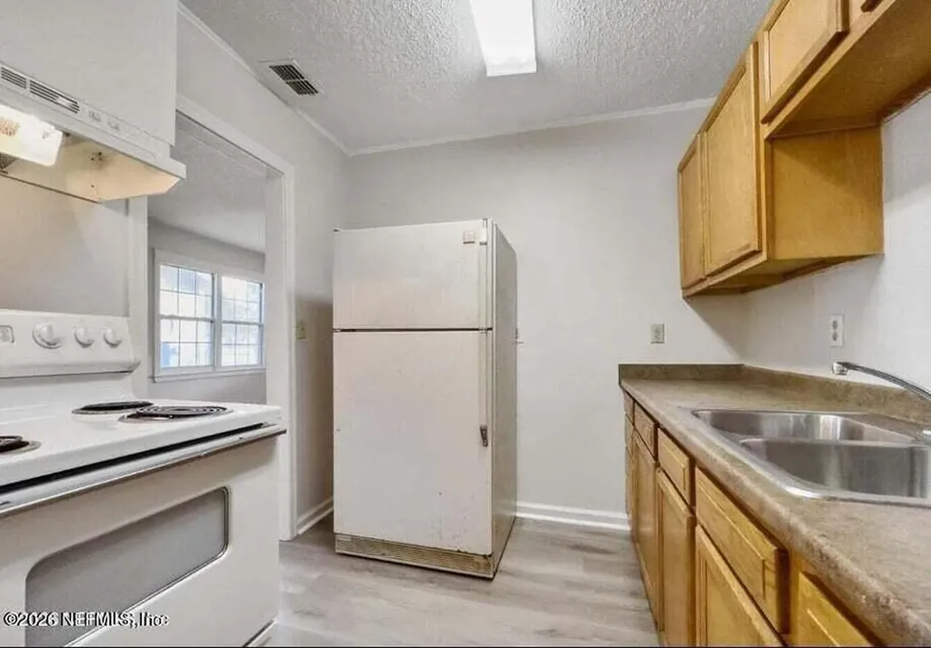 884 Detroit Street Jacksonville FL 32254