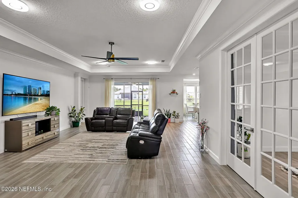 335 Country Fern Drive Jacksonville FL 32092