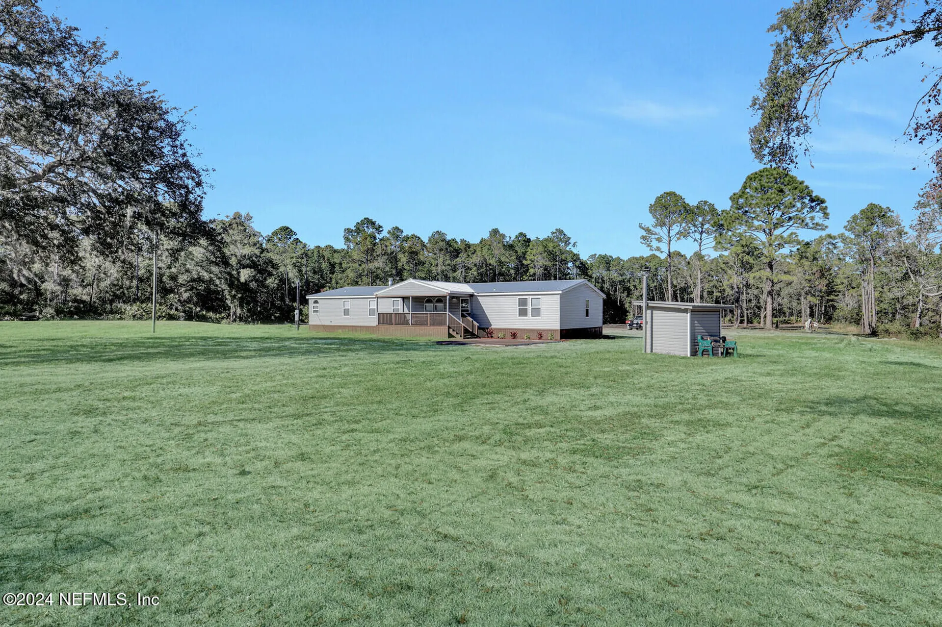 141 Woods Road San Mateo FL 32187