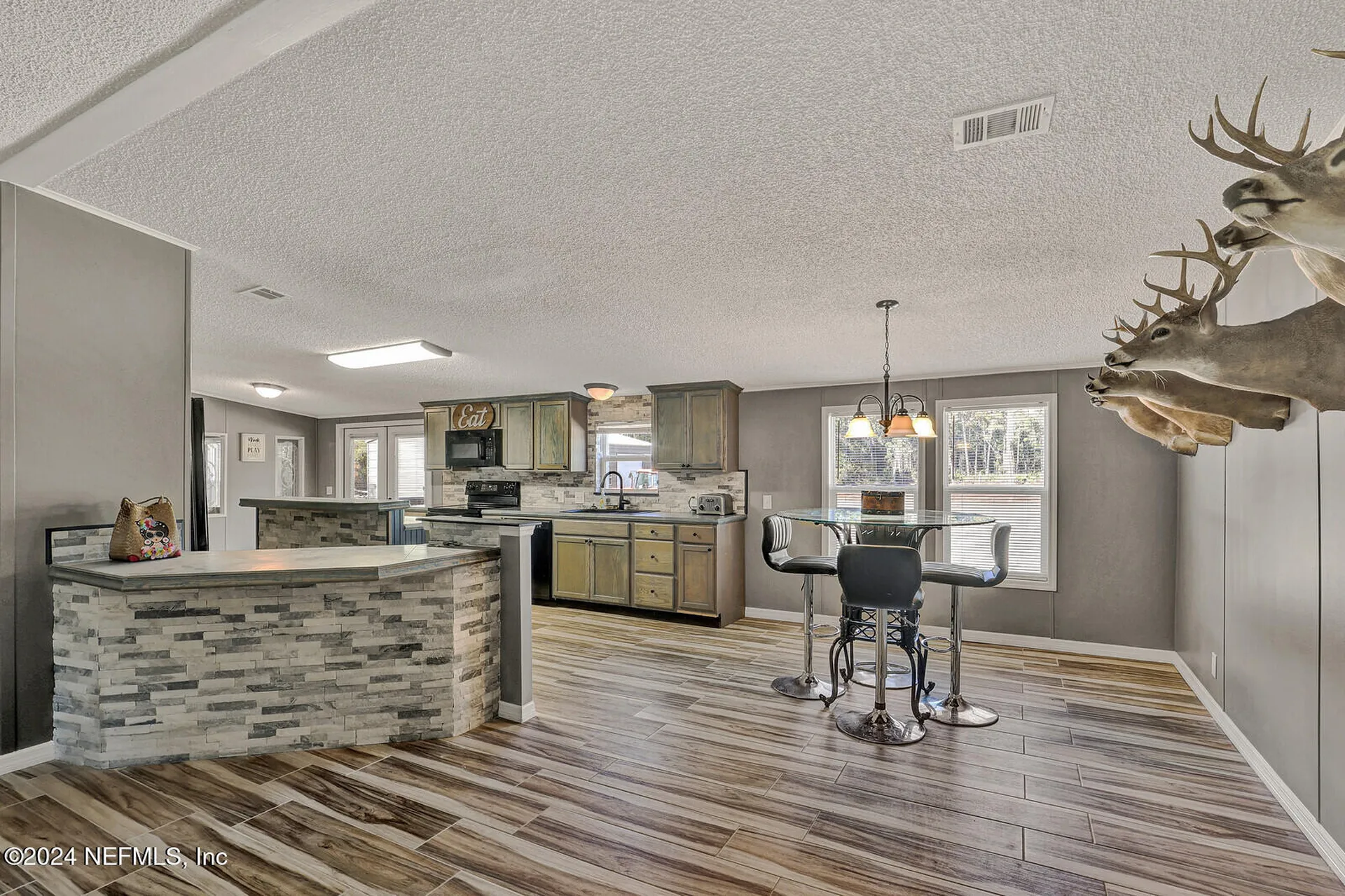141 Woods Road San Mateo FL 32187