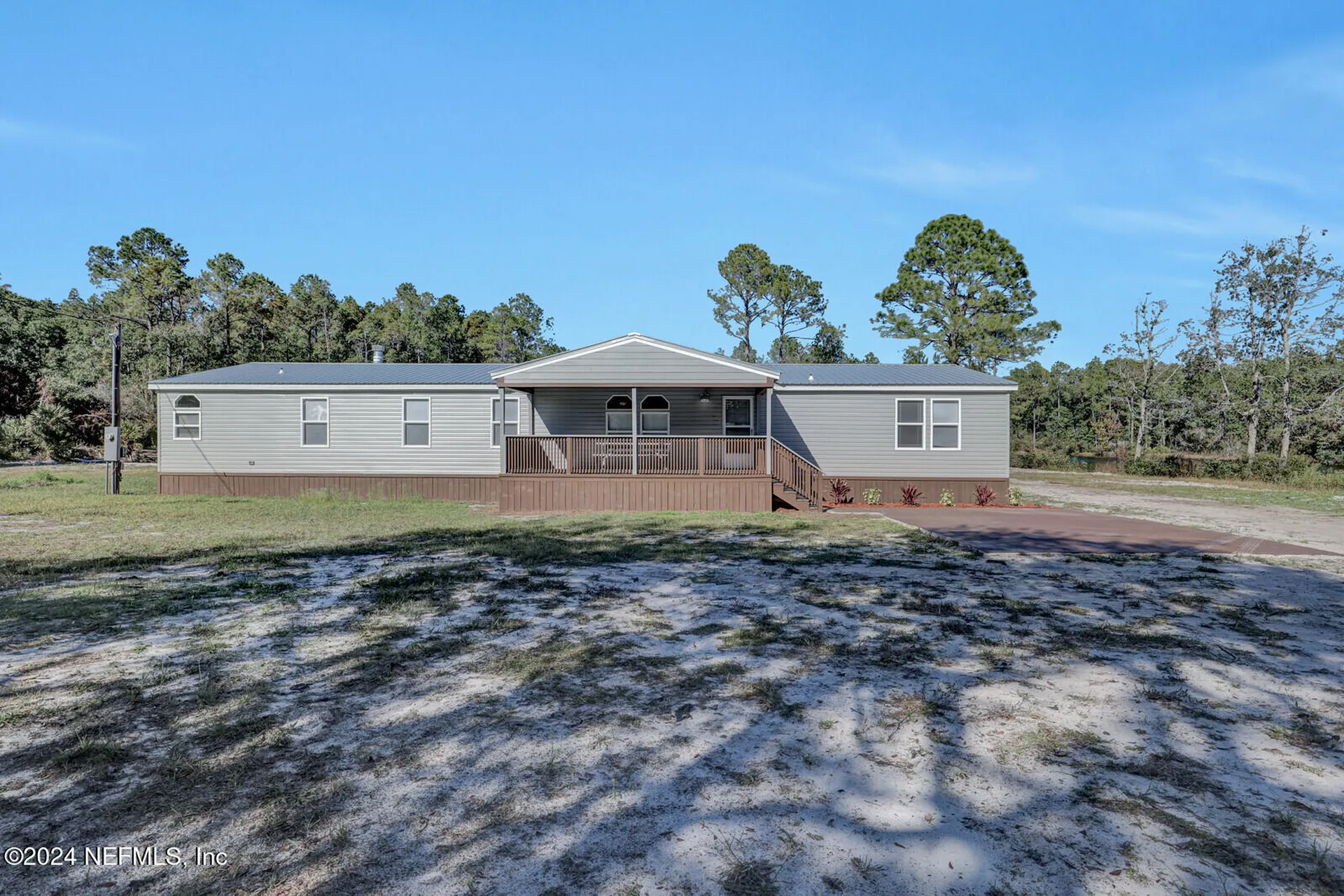 141 Woods Road San Mateo FL 32187