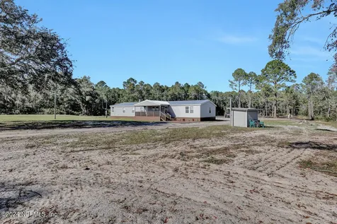 141 Woods Road San Mateo FL 32187