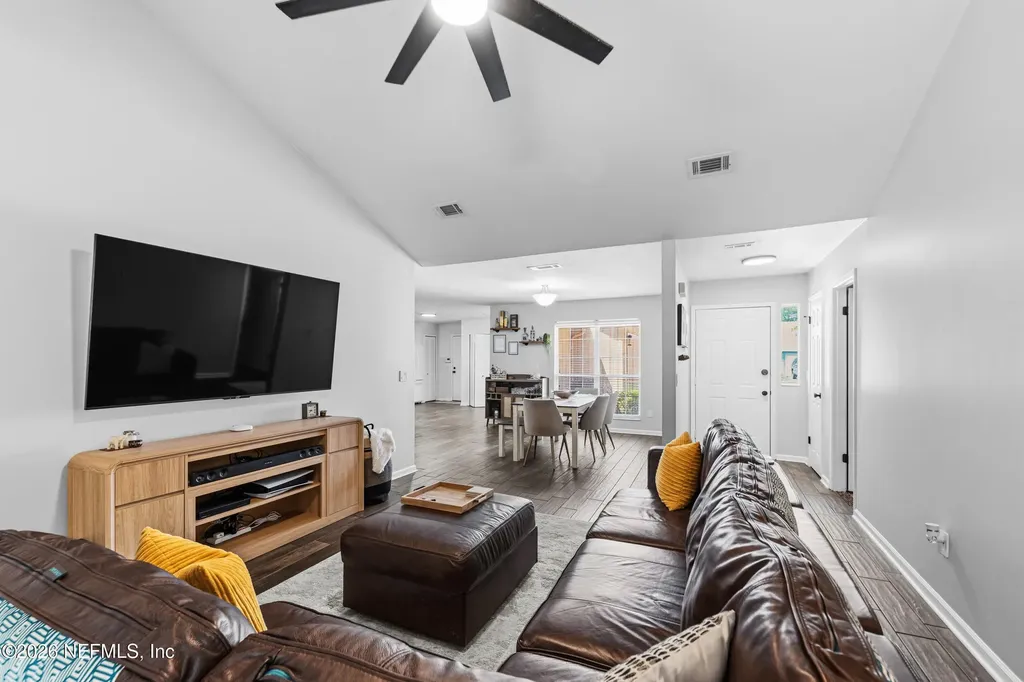 3936 English Colony Drive S Jacksonville FL 32257