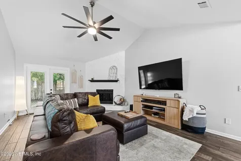 3936 English Colony Drive S Jacksonville FL 32257