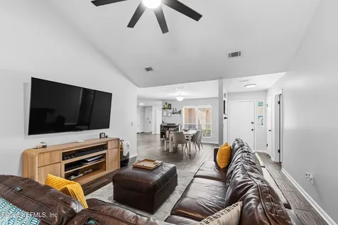 3936 English Colony Drive S Jacksonville FL 32257