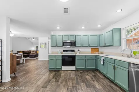 3936 English Colony Drive S Jacksonville FL 32257