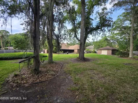 1326 Journeys End Lane Jacksonville FL 32223