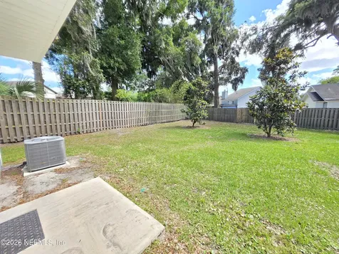 358 Aralia Lane Jacksonville FL 32216