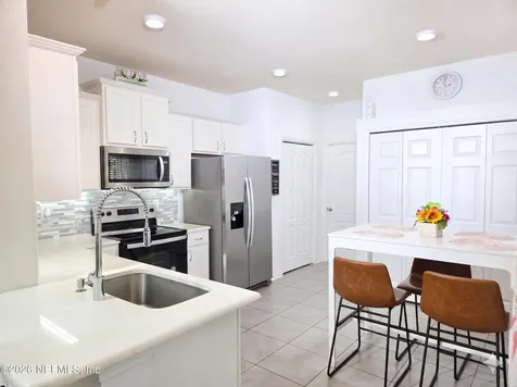 358 Aralia Lane Jacksonville FL 32216