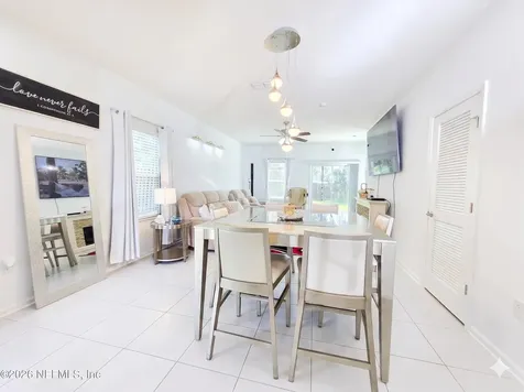 358 Aralia Lane Jacksonville FL 32216