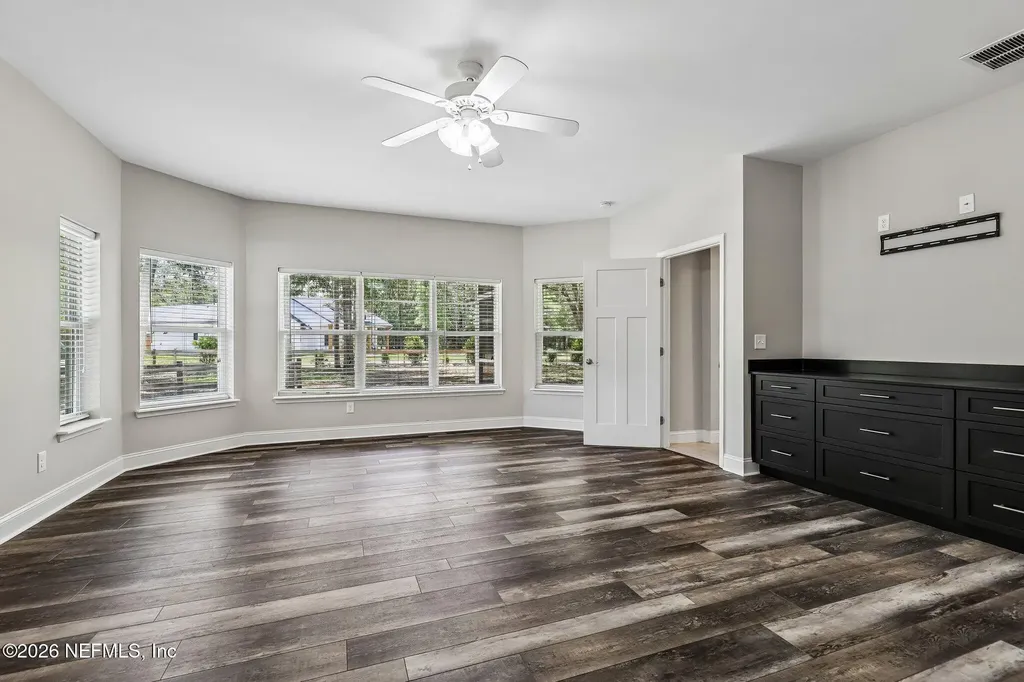 552 Arthur Moore Drive Green Cove Springs FL 32043