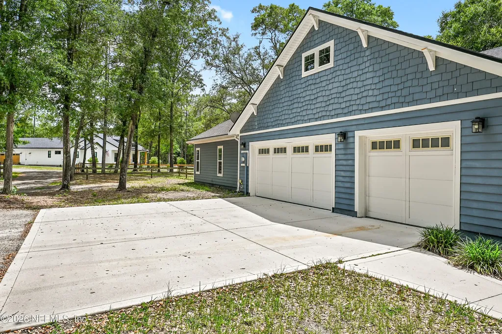 552 Arthur Moore Drive Green Cove Springs FL 32043