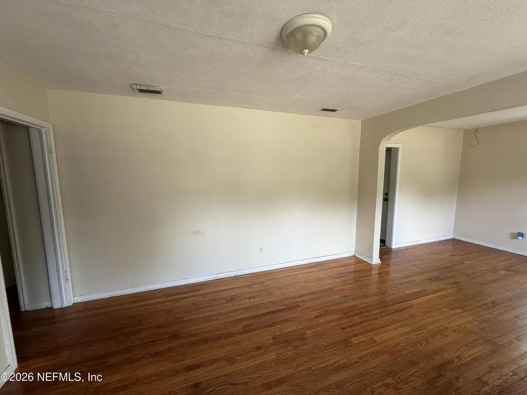 1336 Pinegrove Court Jacksonville FL 32205