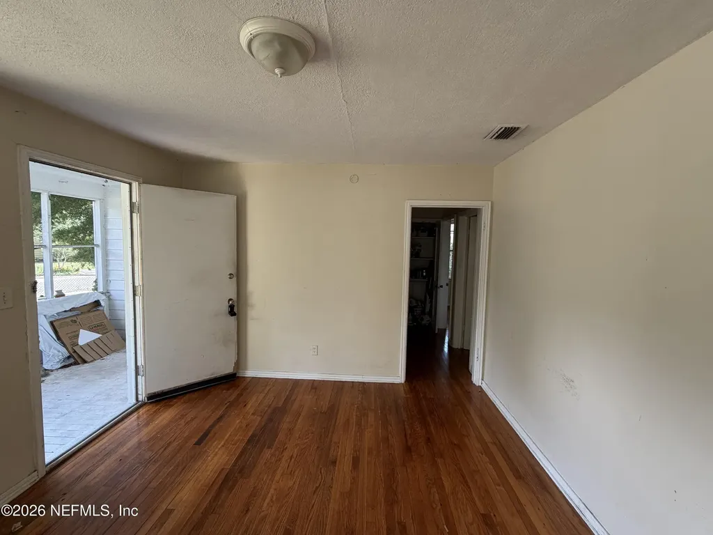 1336 Pinegrove Court Jacksonville FL 32205