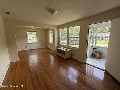 1336 Pinegrove Court Jacksonville FL 32205