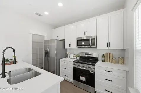 1304- 1312 1st Avenue N Jacksonville Beach FL 32250
