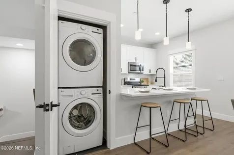 1304- 1312 1st Avenue N Jacksonville Beach FL 32250