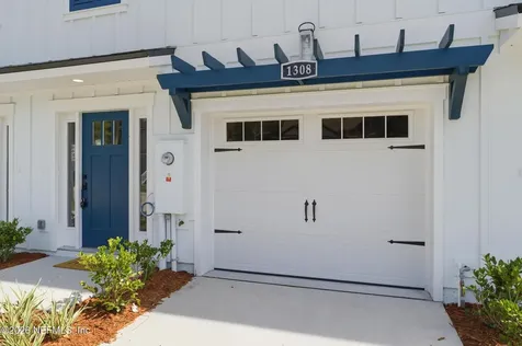 1304- 1312 1st Avenue N Jacksonville Beach FL 32250