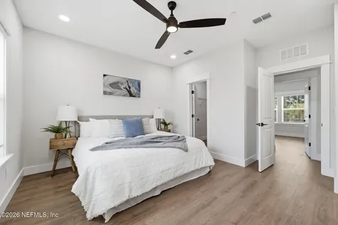 1304- 1312 1st Avenue N Jacksonville Beach FL 32250