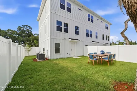1304- 1312 1st Avenue N Jacksonville Beach FL 32250