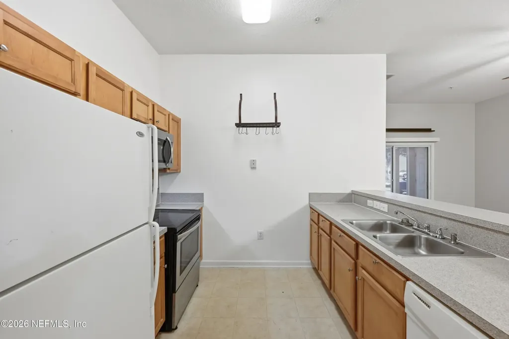6087 Maggies Circle Jacksonville FL 32244