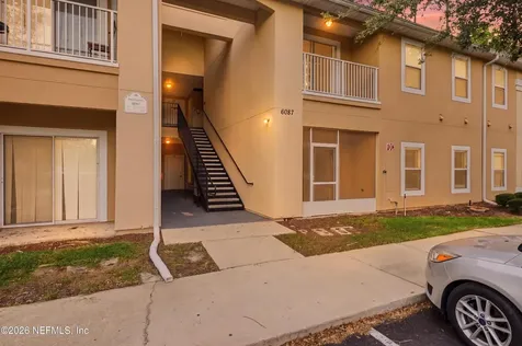 6087 Maggies Circle Jacksonville FL 32244