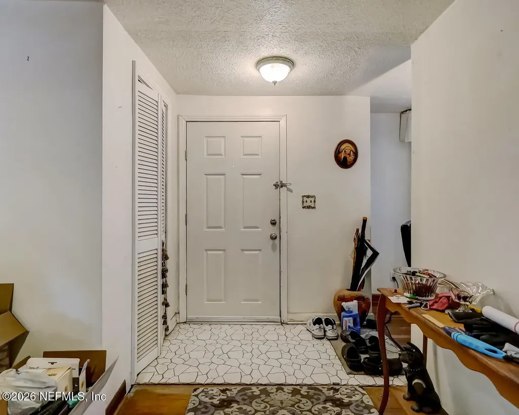 5608 Brannon Avenue Jacksonville FL 32244