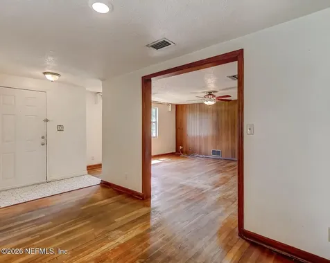 5608 Brannon Avenue Jacksonville FL 32244