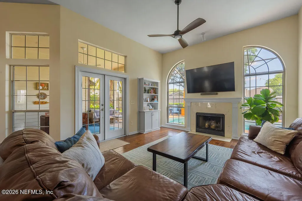 4435 Deep River Way E Jacksonville FL 32224