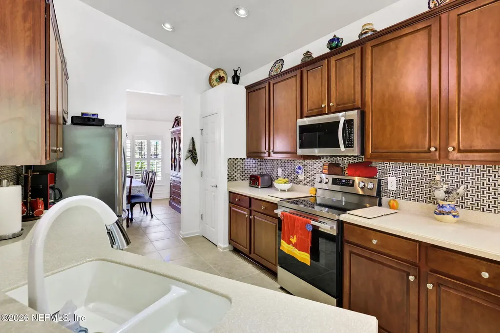 9223 Sunrise Breeze Circle Jacksonville FL 32256