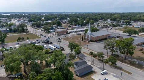 6108 Arlington Road Jacksonville FL 32211