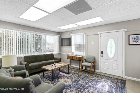 6108 Arlington Road Jacksonville FL 32211