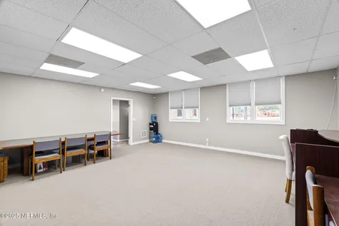 6108 Arlington Road Jacksonville FL 32211