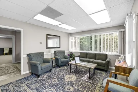6108 Arlington Road Jacksonville FL 32211