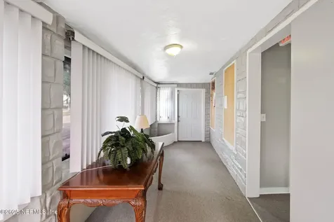 6108 Arlington Road Jacksonville FL 32211
