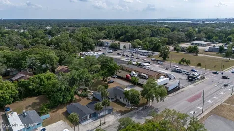 6108 Arlington Road Jacksonville FL 32211